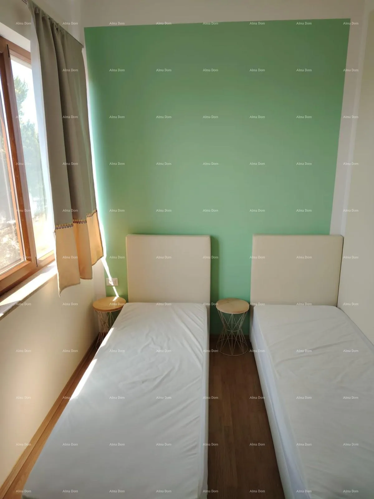 stan trosoban stan odmah do mora, premantura - slika 30