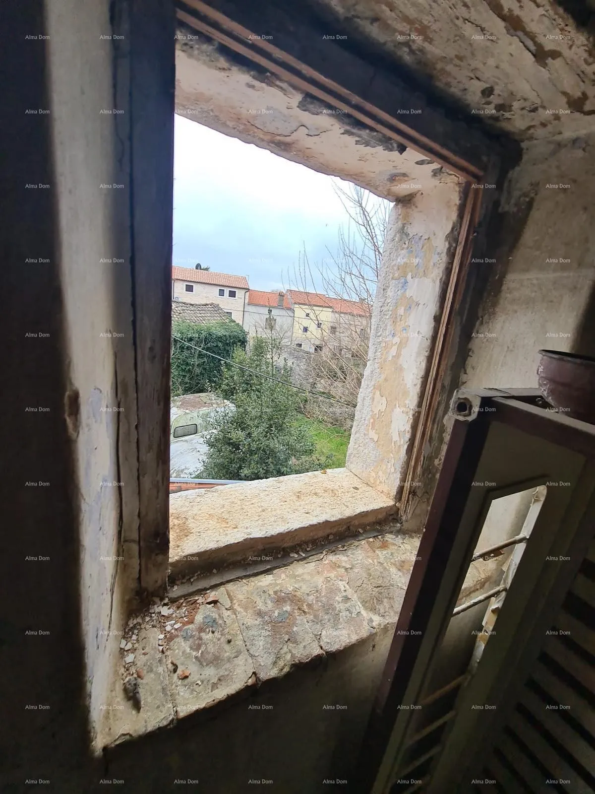 kuća izvrsna prilika! prodaje se stara kamena kuća u peroju! - slika 12