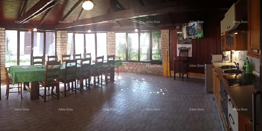 kuća kuća s restoranom u blizini ližnjana - odlična investicija! - slika 15