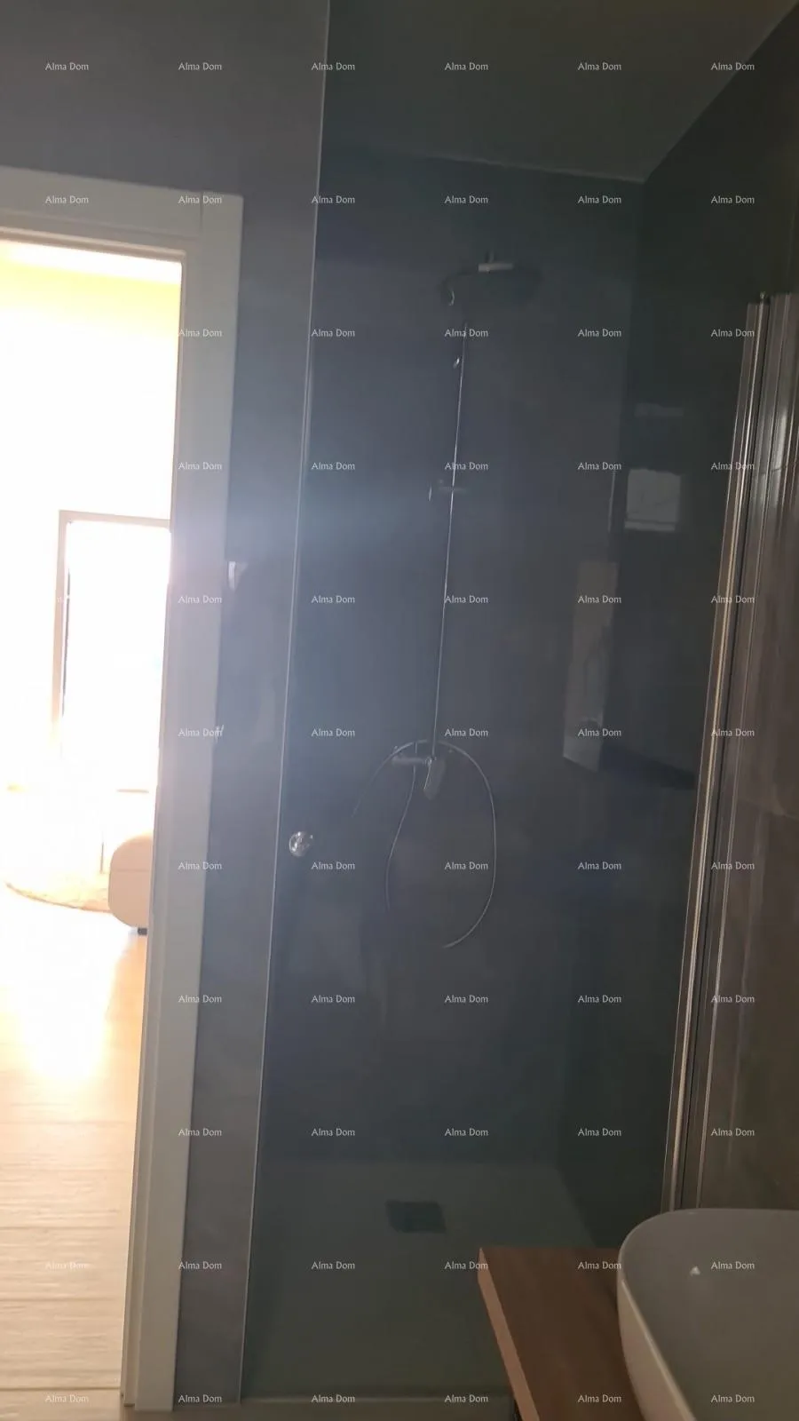 stan moderan apartman u bloku f, s dva parkirna mjesta i spremištem, u blizini umaga!f2 - slika 14
