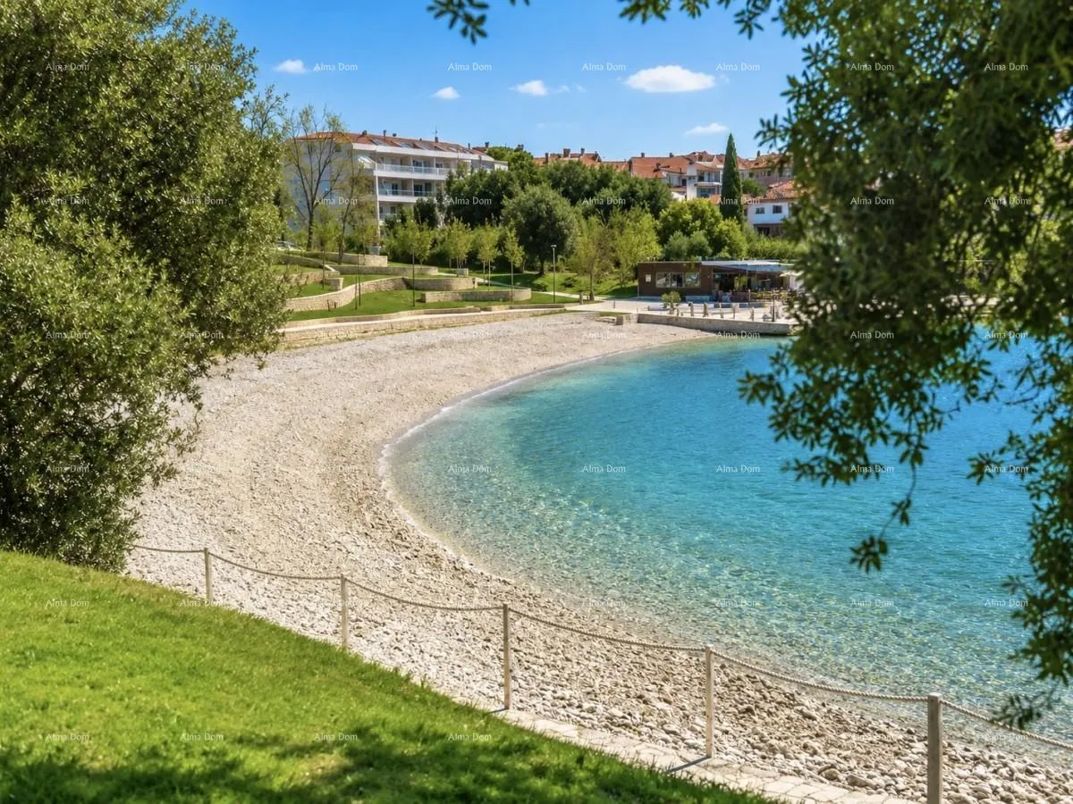 stan dvoetažni stan uz samu plažu – pješčana uvala - slika 15