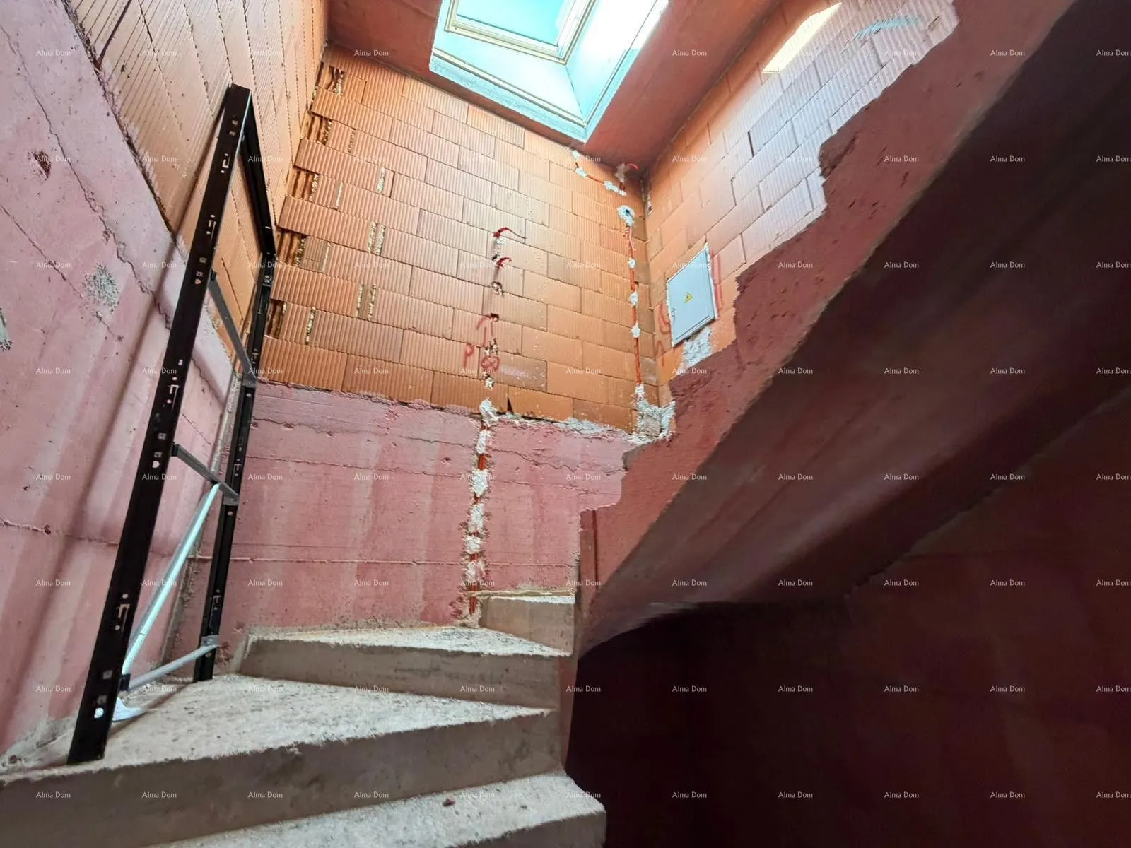 stan penthouse, stan 132m2, garaža + pm, u novom stambenom kompleksu, valdebek, pula! - slika 18