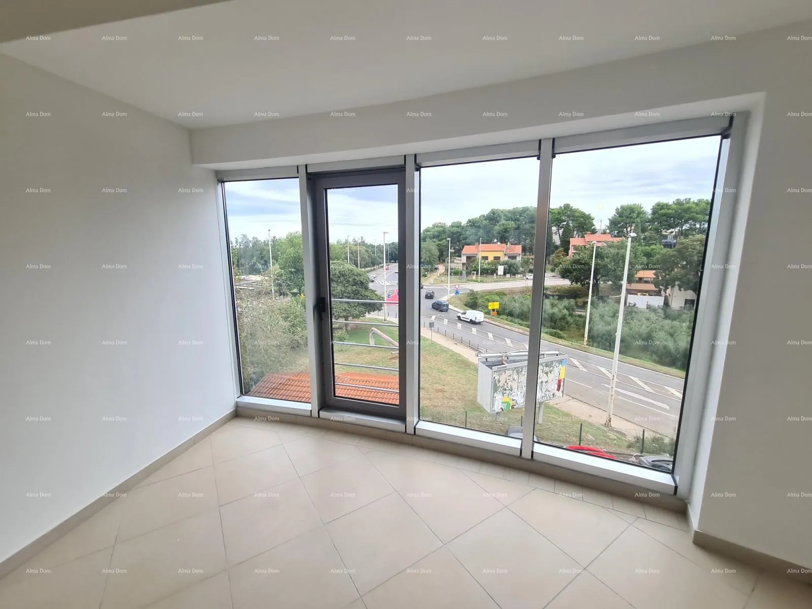 stan blizina centra . istra. pula. veli vrh. - slika 19