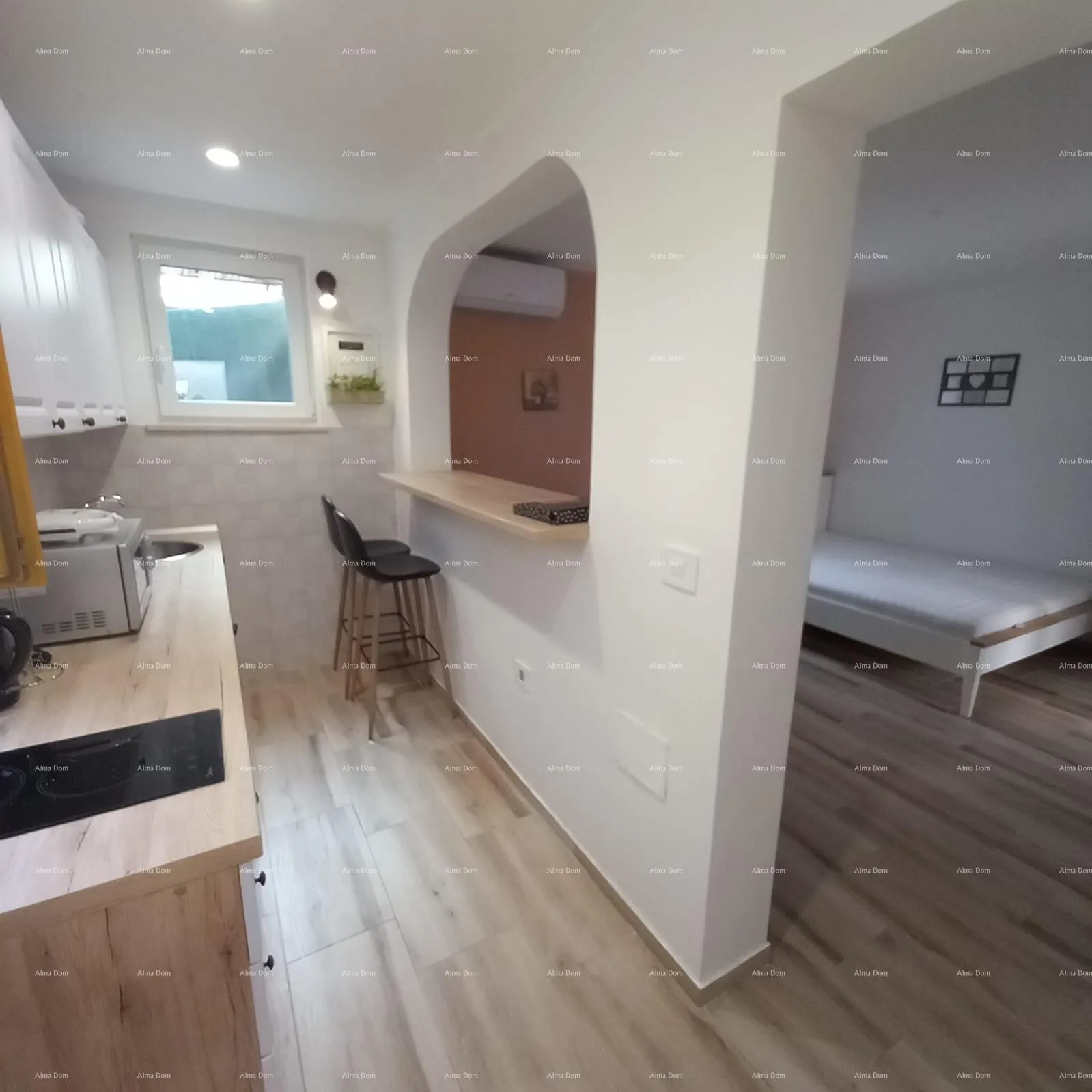 kuća prodaje se kuća sa 3 apartmana i dvorištem, blizu pule. pješčana uvala. - slika 6
