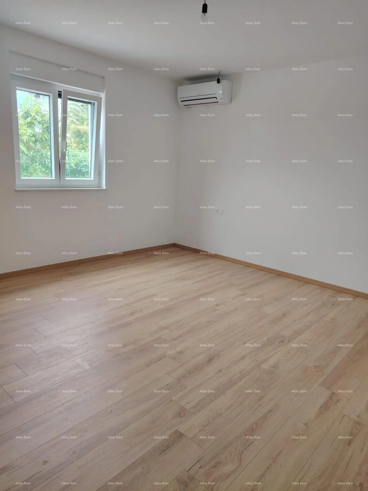 stan stan u novogradnji s vrtom i bazenom– novigrad, 400 m od mora - slika 9