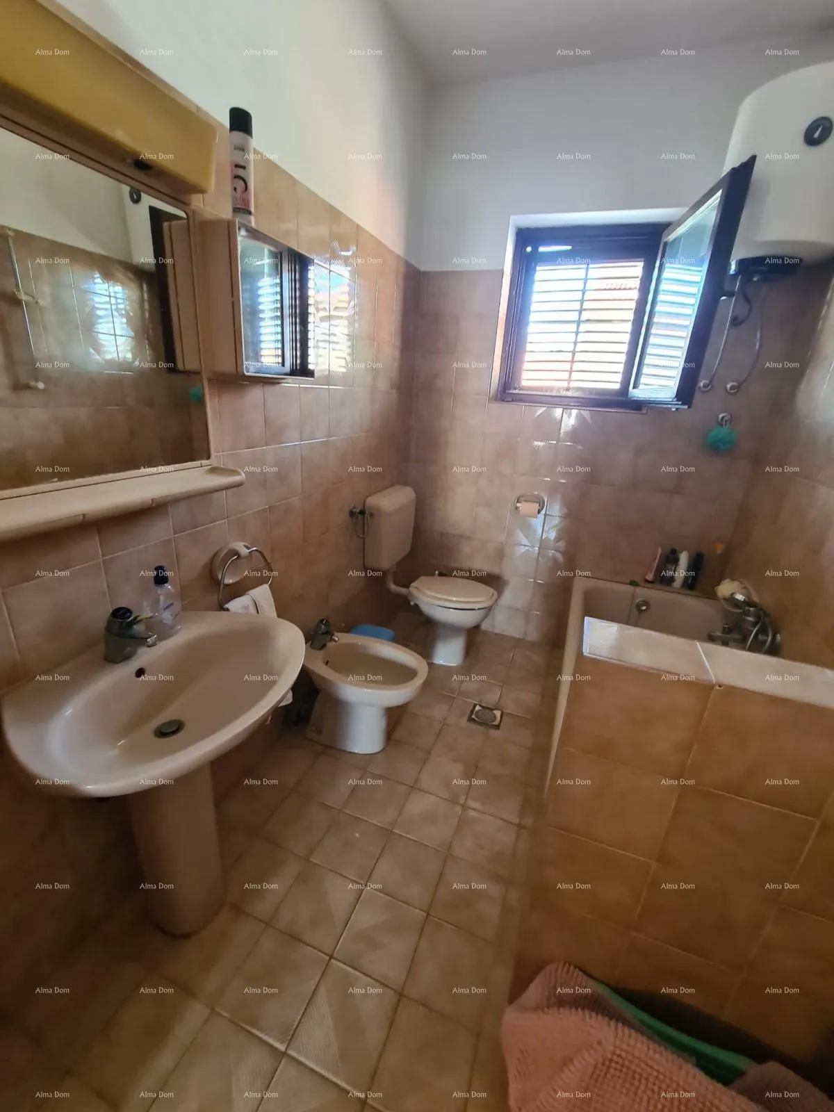 kuća prodaja kuće s dvije stambene jedinice, pomoćnim objektom i garažom, ližnjan! - slika 36