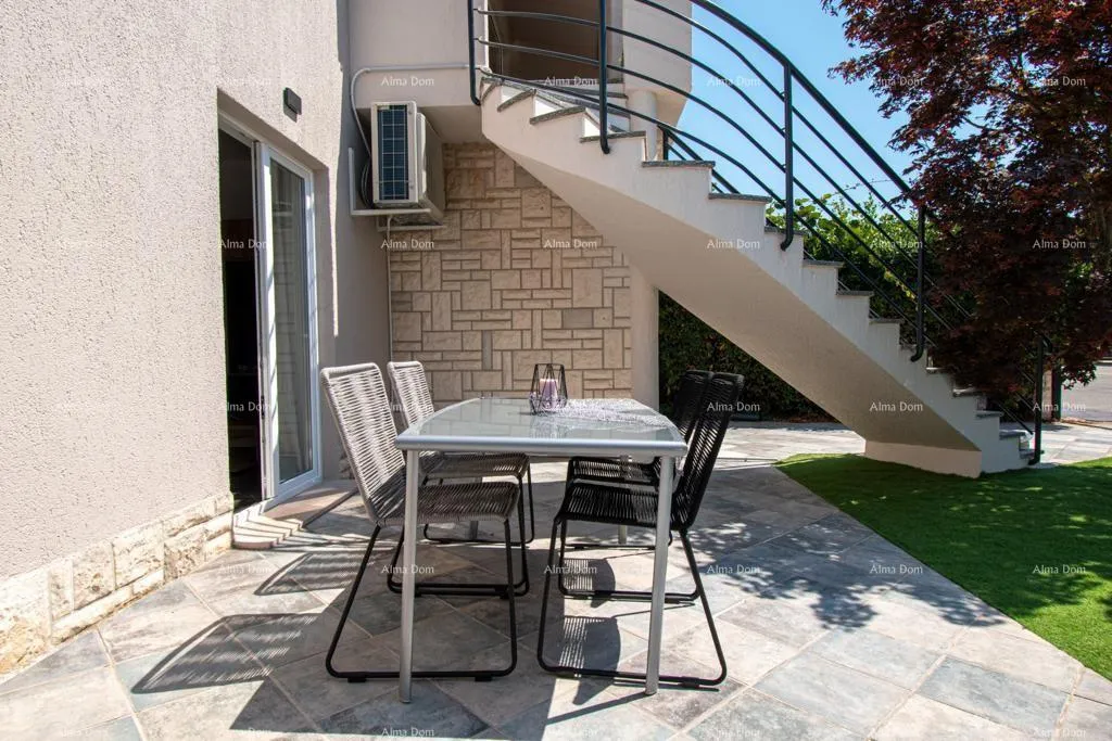 kuća banjole. kuća sa 3 apartmana i bazenom. - slika 12