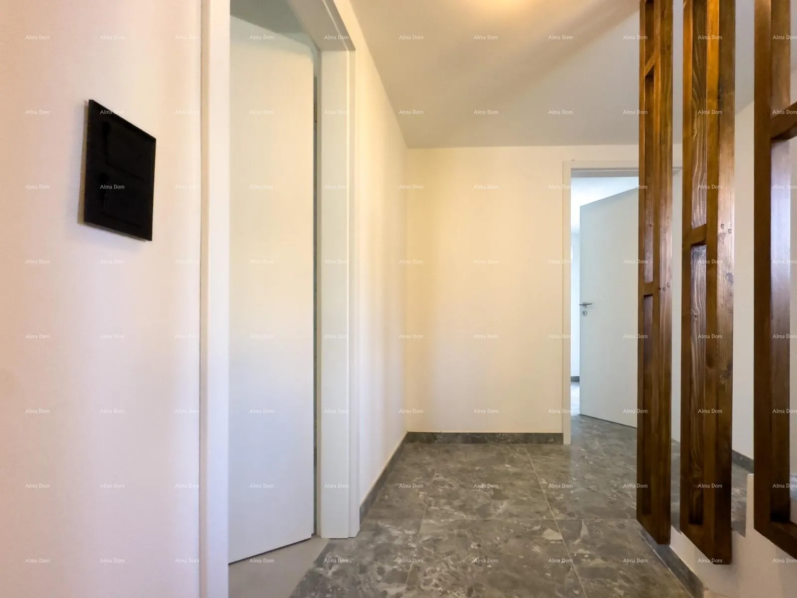 kuća prodajemo renoviranu istarsku kamenu kuću u okolici žminja! - slika 3