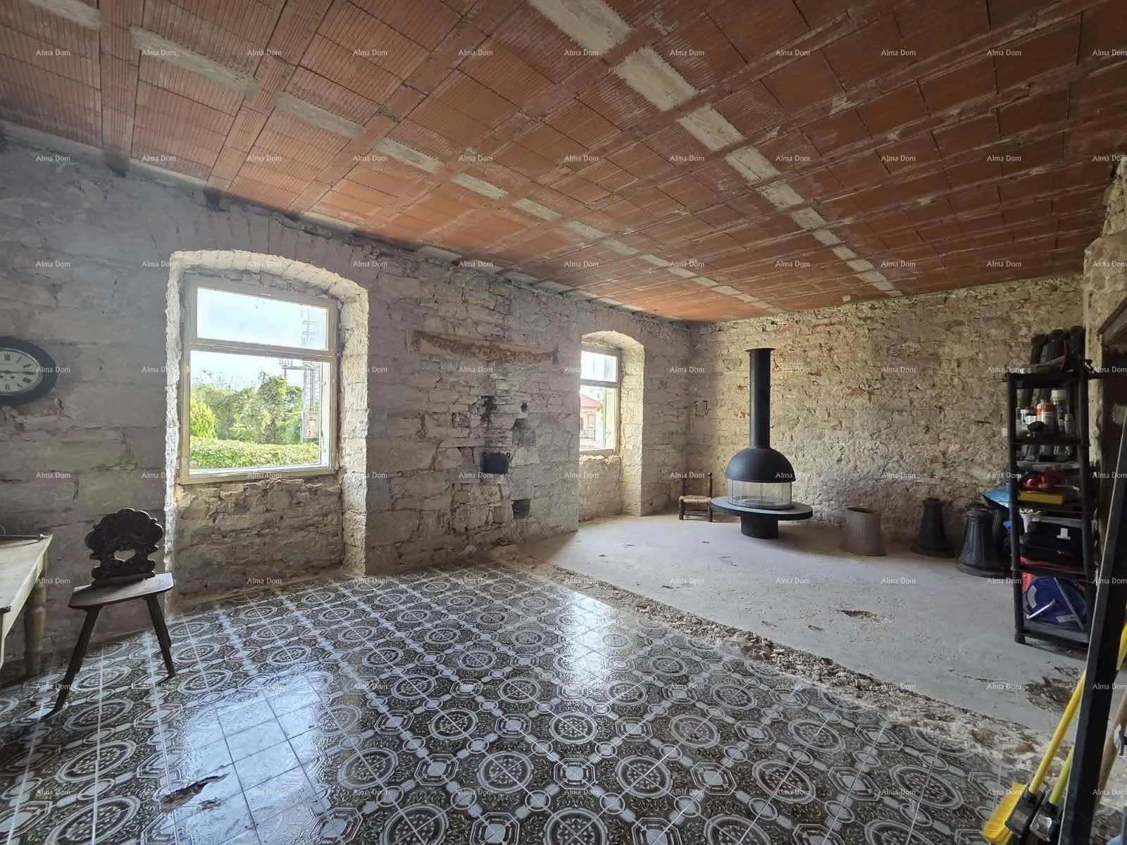 kuća kuća u mutvoranu – 300+ m² i zemljište 2.980 m² - slika 3