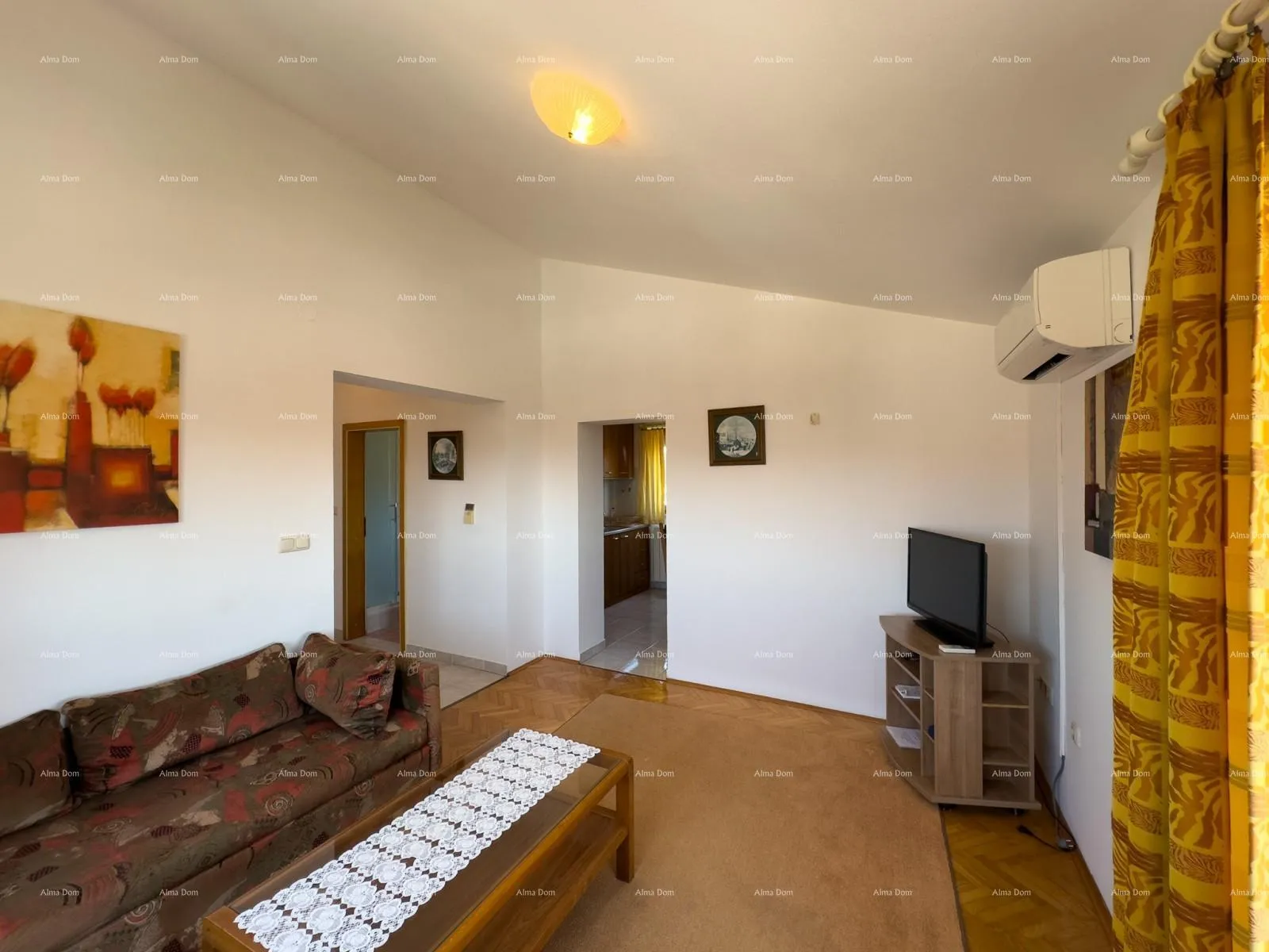 kuća prodajemo apartmansku kuću na mirnoj lokaciji u medulinu! - slika 42