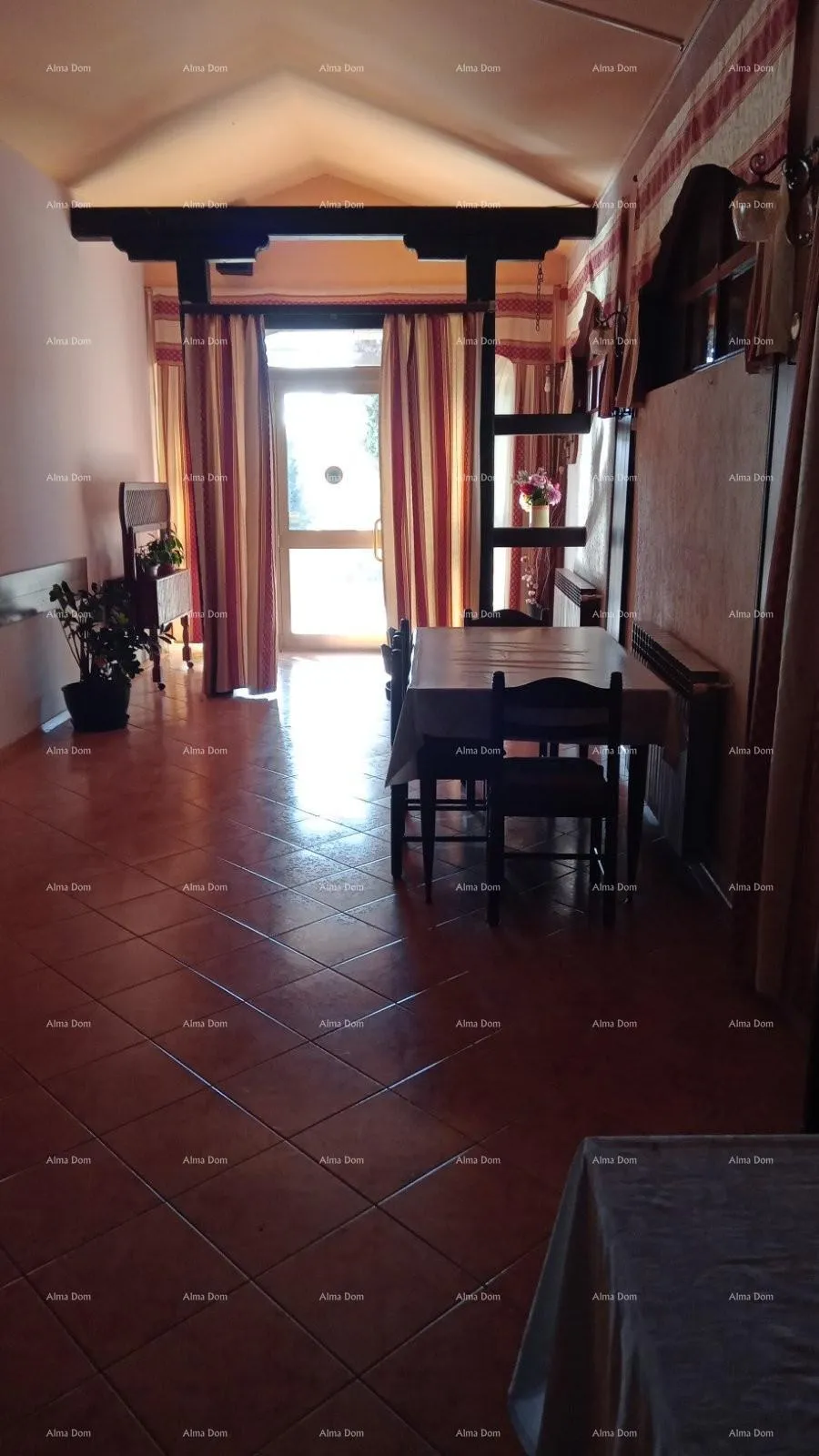 kuća veruda. prodaja kuće s apartmanima u puli blizu mora, s pogledom na more - slika 3