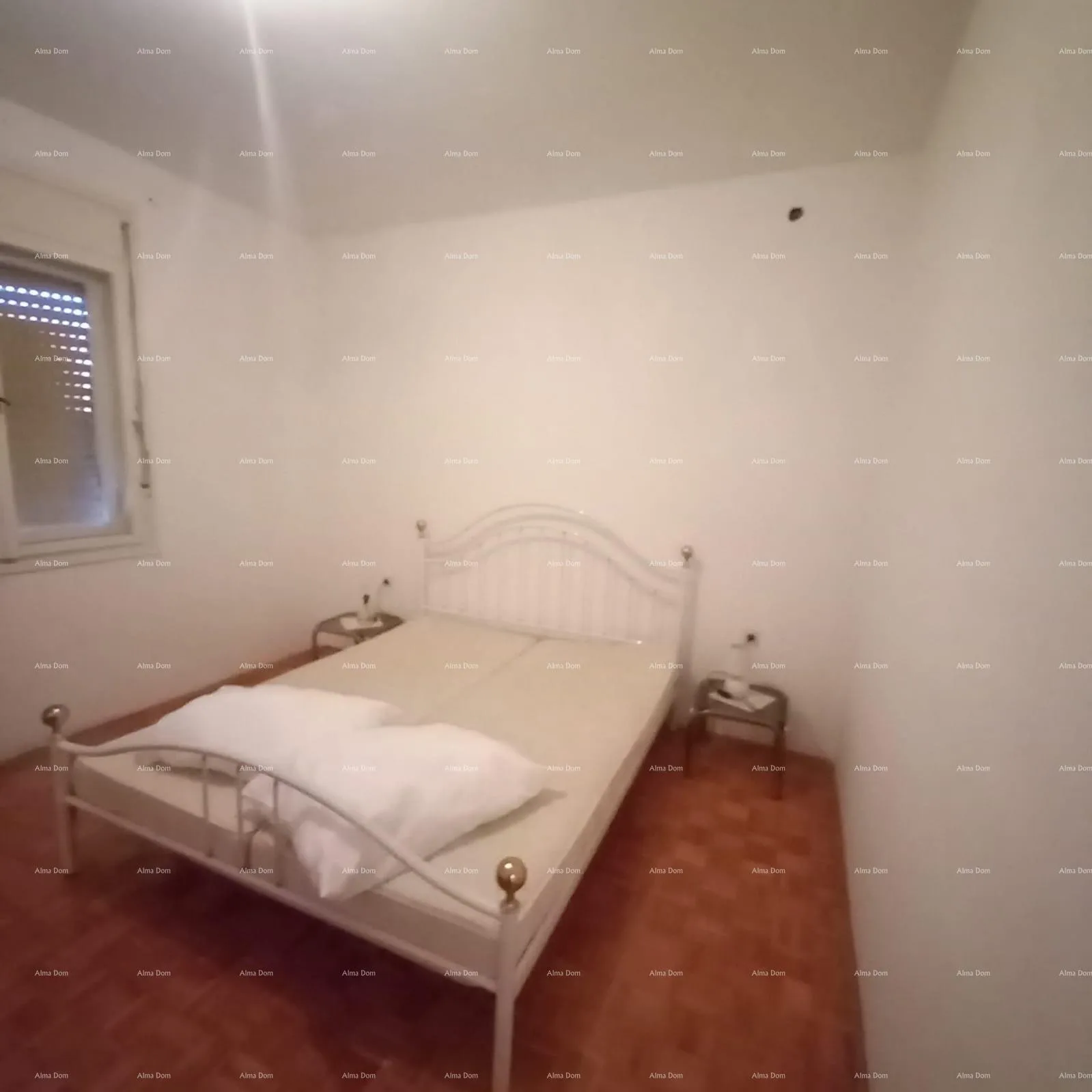 kuća prodaje se kuća sa tri stana, umag - slika 4