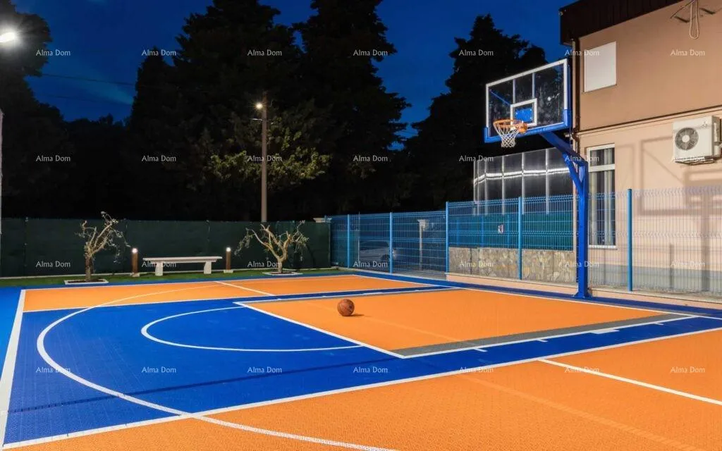 kuća predivna villa na velikoj okućnici! pula. - slika 13