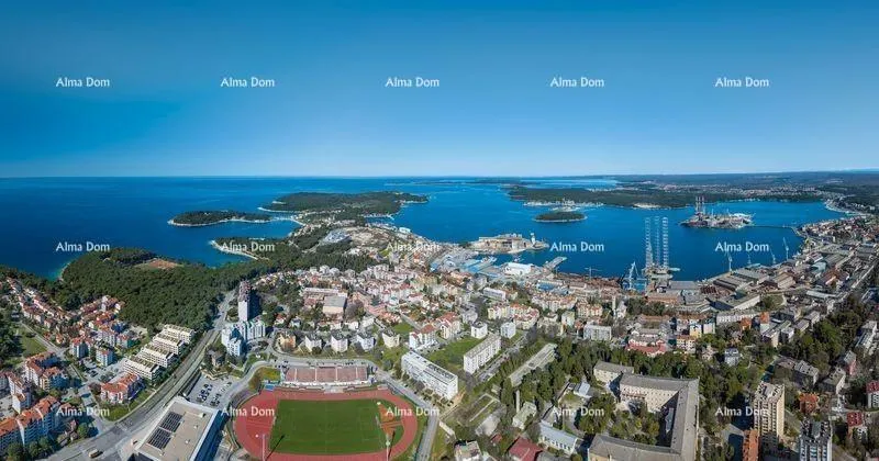 Stan Prodaja stanova u novom stambenom projektu na eksluzivnoj lokaciji, 300 m od mora, Pula,