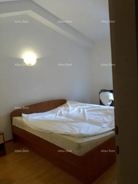 kuća prodaja kuće sa dvorištem i velikim zemljištem, barban - slika 3