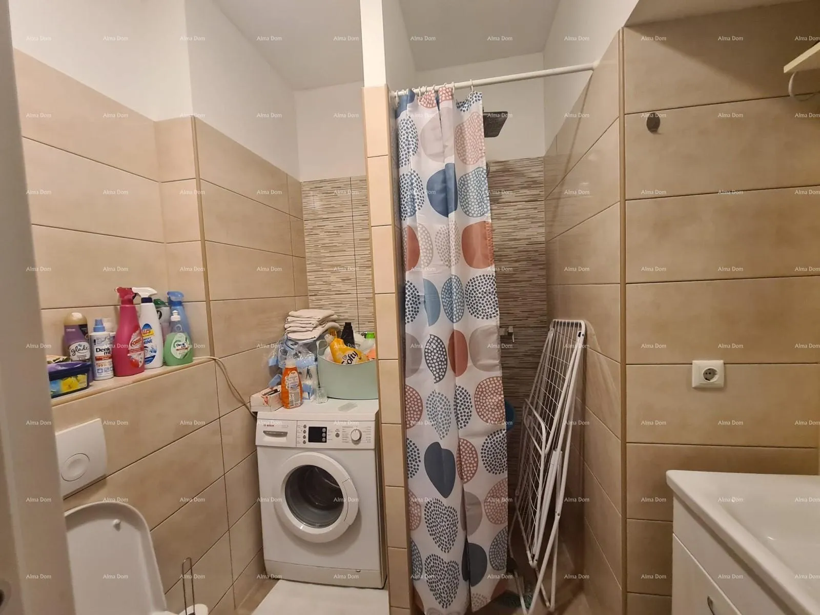 stan prodaja stana s dva apartmana – pula - slika 15