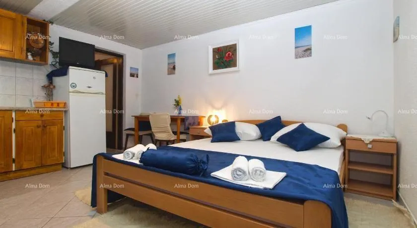 kuća kuća sa tri apartmana, medulin - slika 23