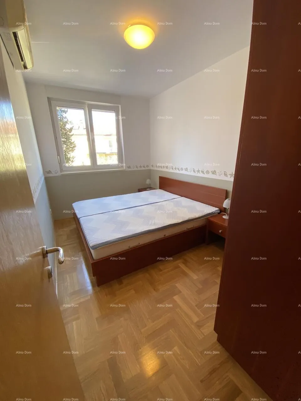 stan prodaja stana s parkirnim mjestom na odličnoj lokaciji, 50 m od mora i plaža, novigrad! - slika 6