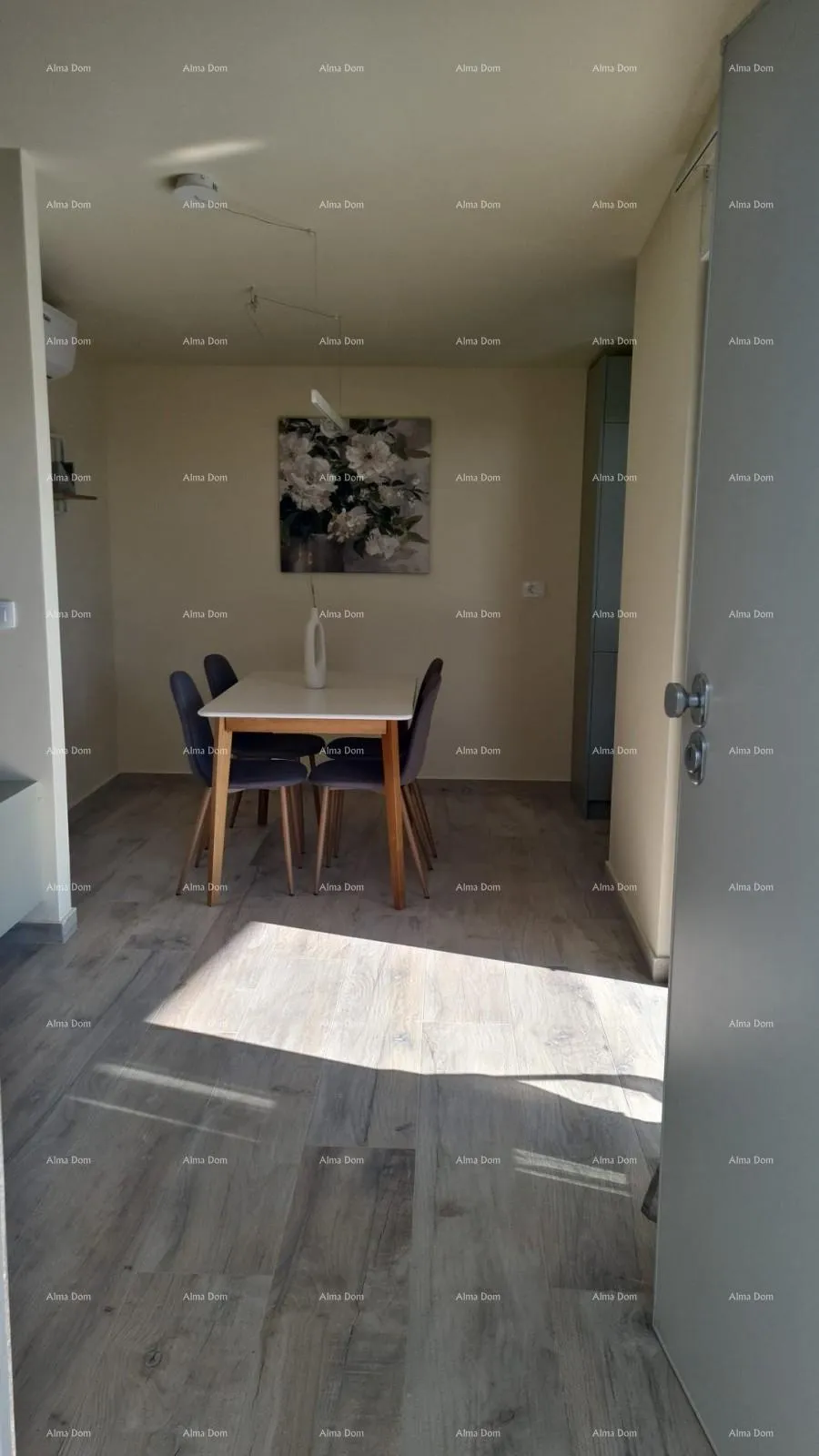 stan moderan apartman s parkirnim mjestom i ostavom u bloku f, u blizini umaga! - slika 9