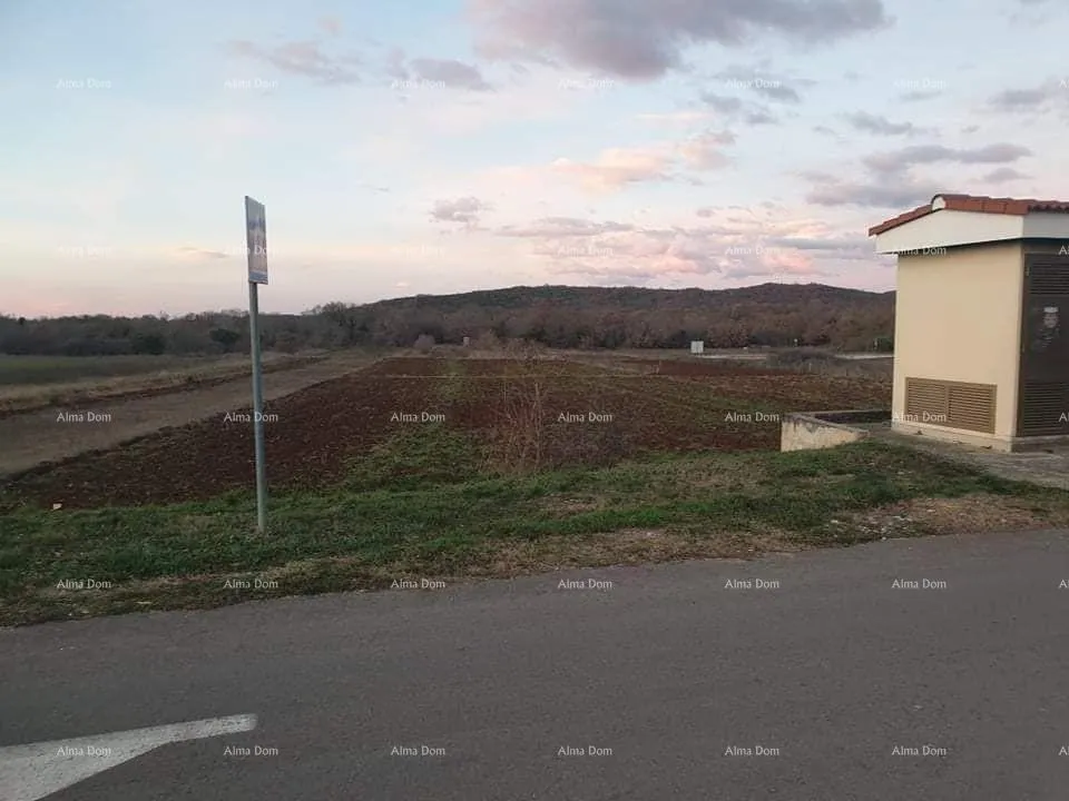 Građevinsko zemljište ROVINJ - Građevinsko zemljište na prodaju