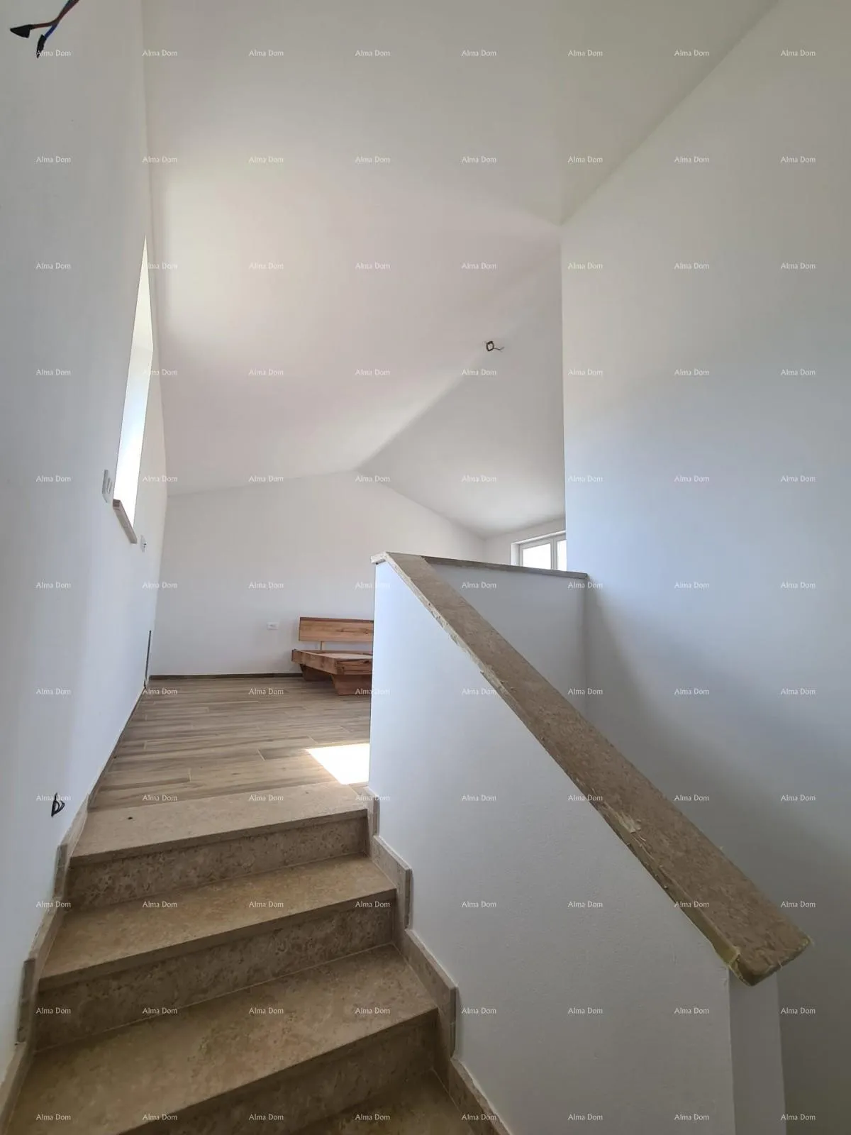 kuća elegantna vila u mirnom okruženju nadomak mora s pogledom na vinograde i maslinike - slika 4