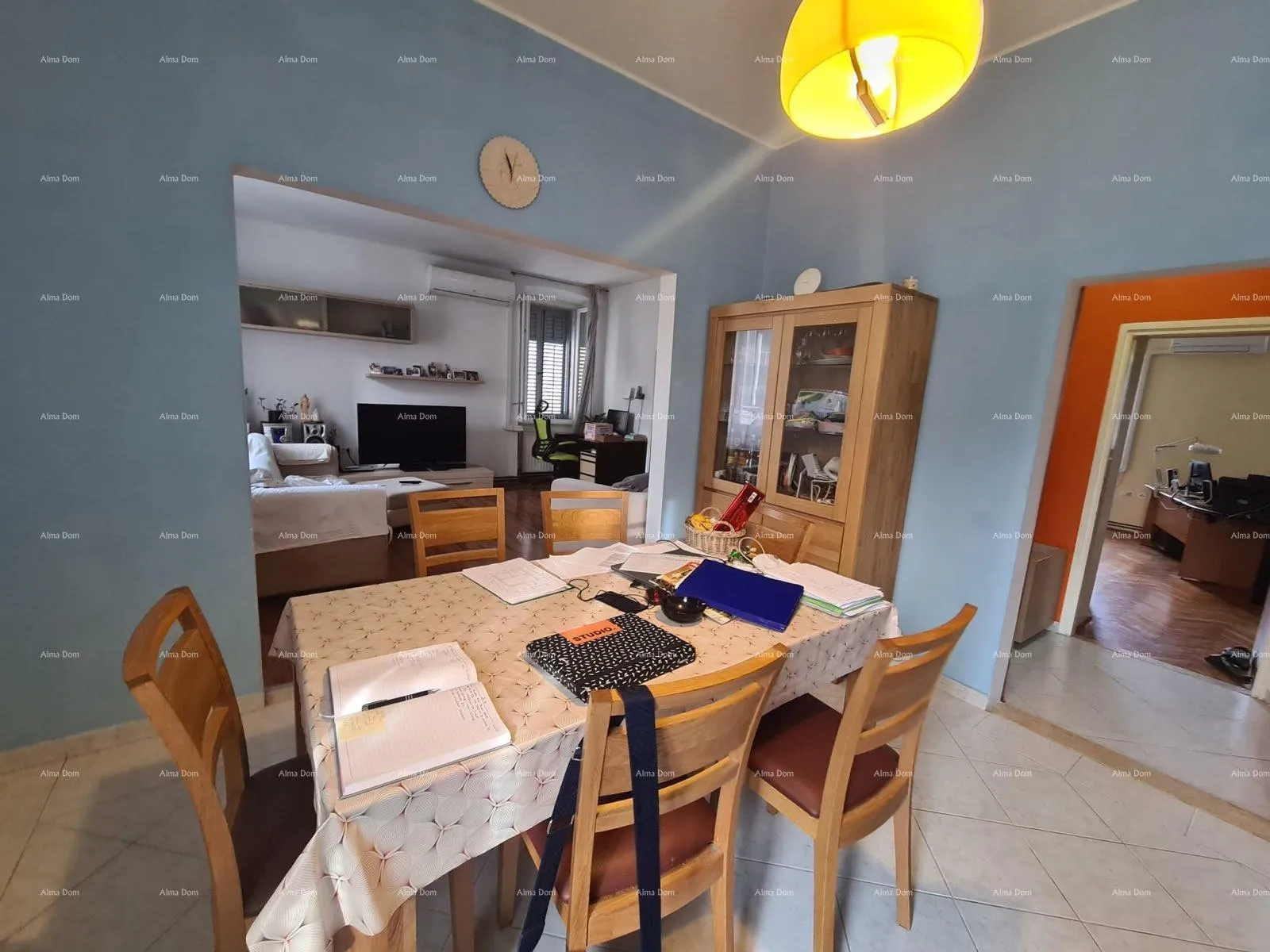 stan prostran trosobni stan površine 81 m², neposredna blizina suda, pula veruda - slika 7