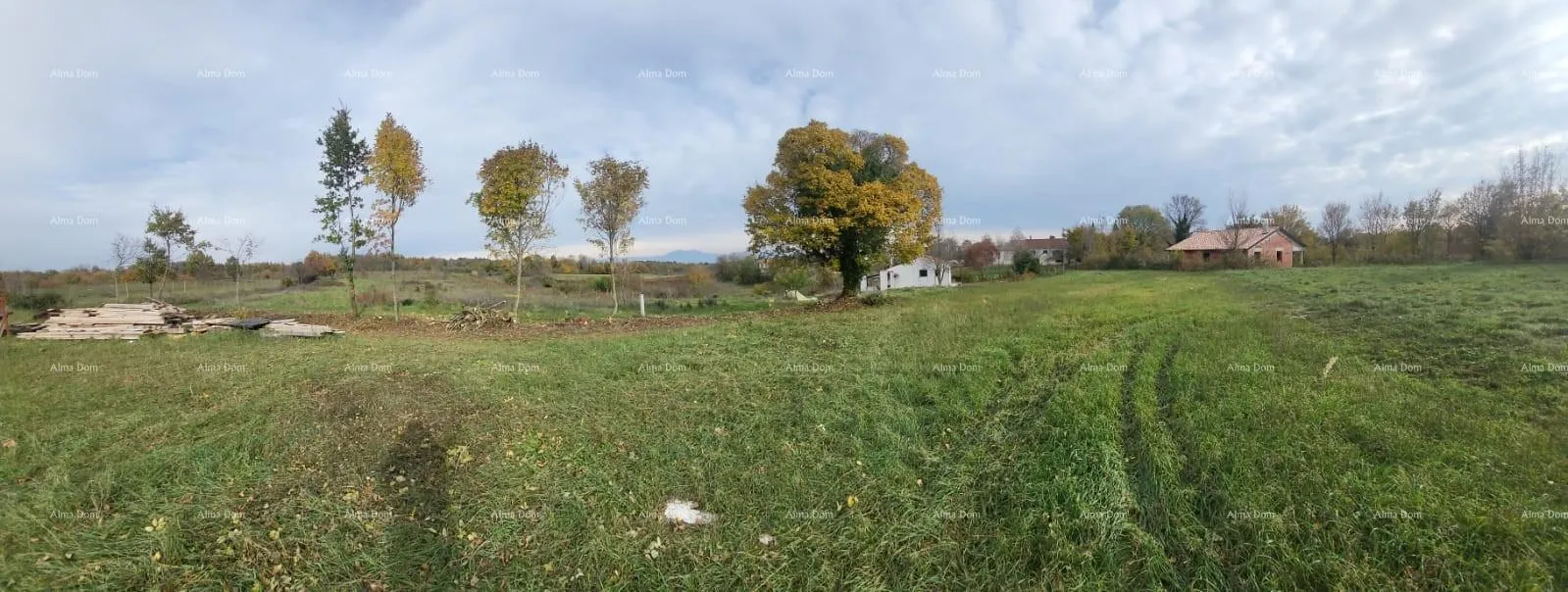 građevinsko zemljište prodaja građevinske parcele s građevinskom dozvolom za izgradnju moderne obiteljske kuće, blizina barbana! - slika 12