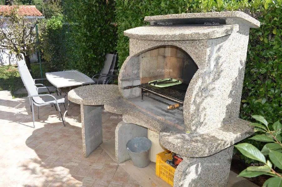 kuća prekrasna kuća sa bazenom! poreč - slika 32