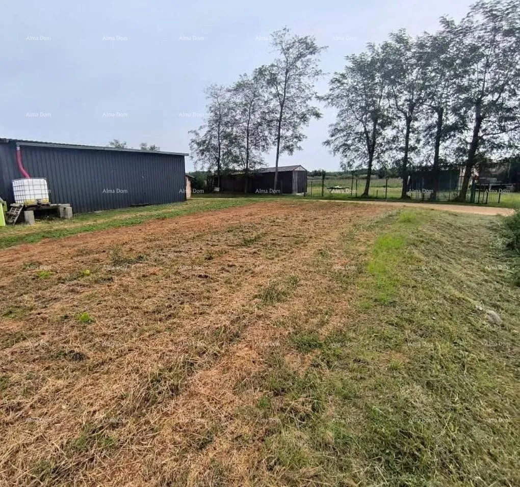 Građevinsko zemljište Prodaja- građevinsko zemljište s idejnim projektom u blizini Karigadora, Brtonigla!