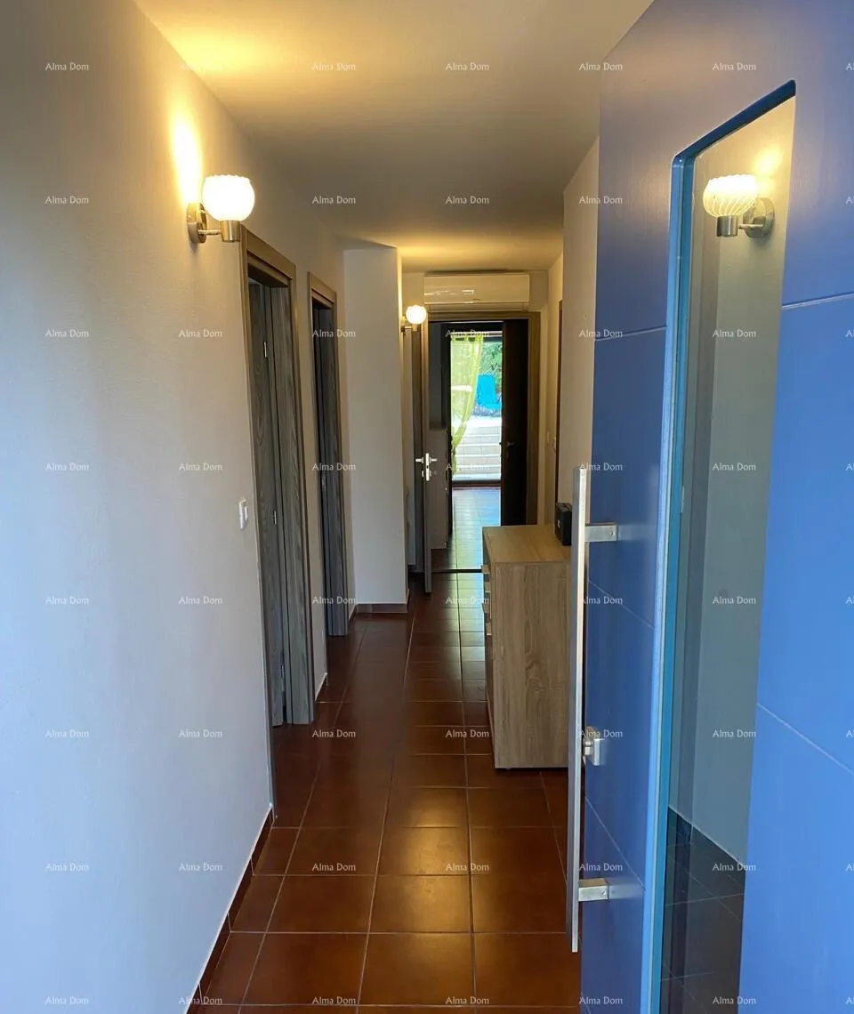 kuća prodaje se kuća u umagu - slika 13