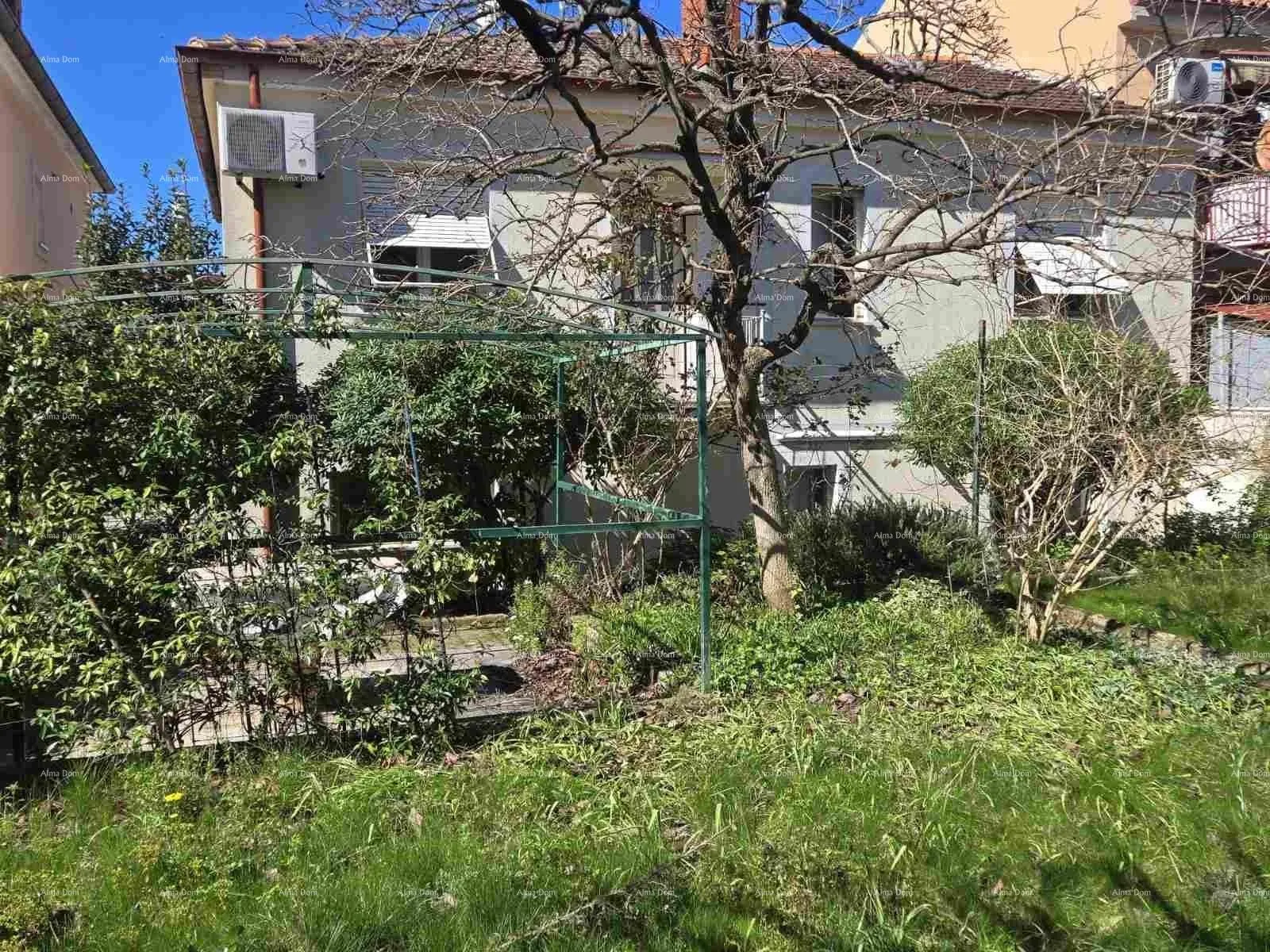kuća pula blizina nove pulske bolnice. kaštanjer – kuća s dva odvojena stana, garažom i vrtom od 250 m2 - prodaja! - slika 6
