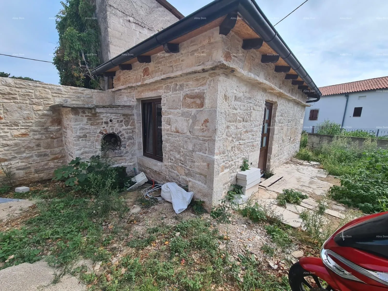 kuća prodaje se kuća s konobom u fazi renovacije, krnica! - slika 3