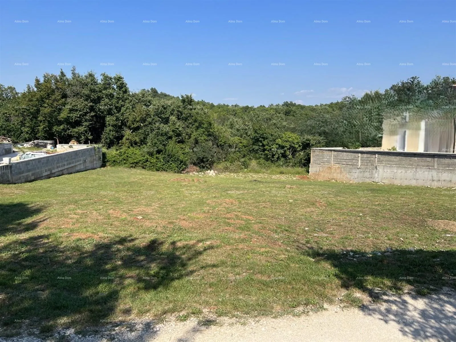 građevinsko zemljište građevinsko zemljište 720 m² – kaštel - slika 2