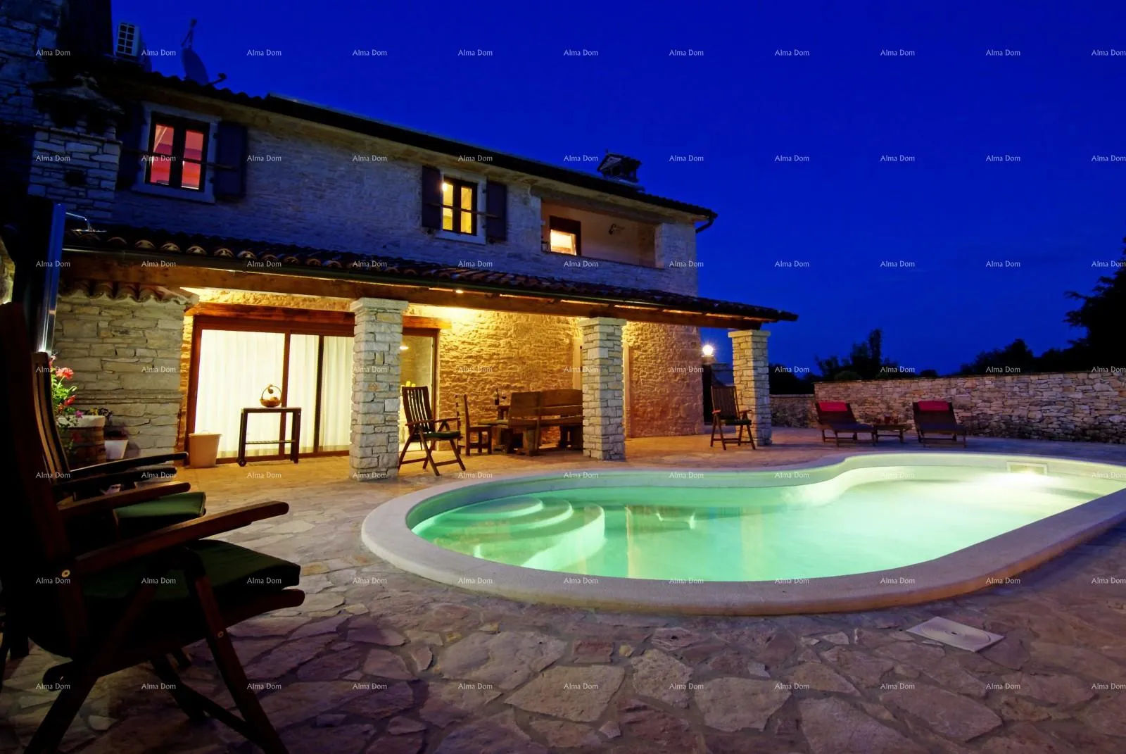 kuća predivna istarska kamena villa, blizina barbana. - slika 58