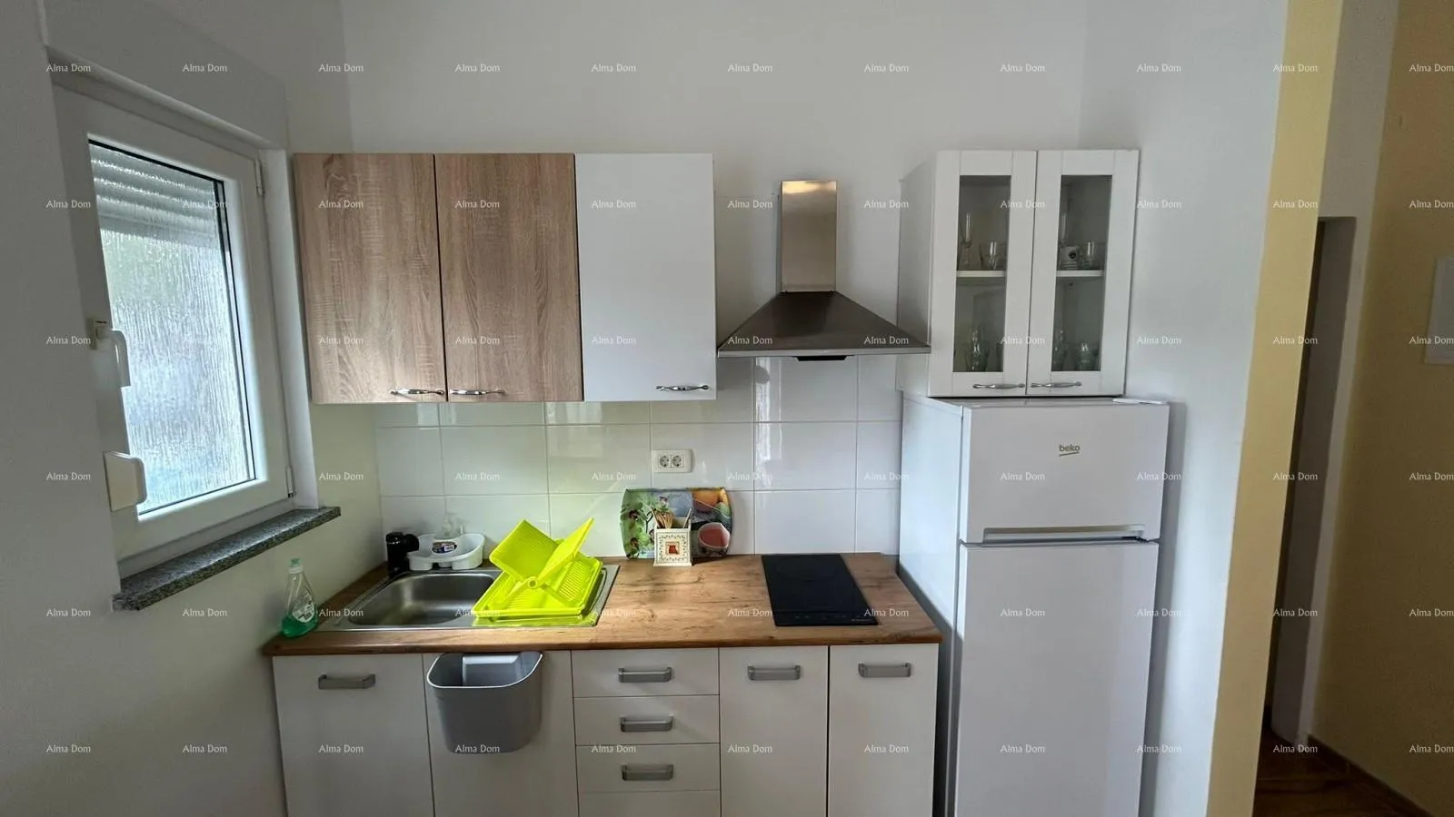 kuća prodajemo kuću sa više apartmana i bazenom. pula veli vrh. - slika 43