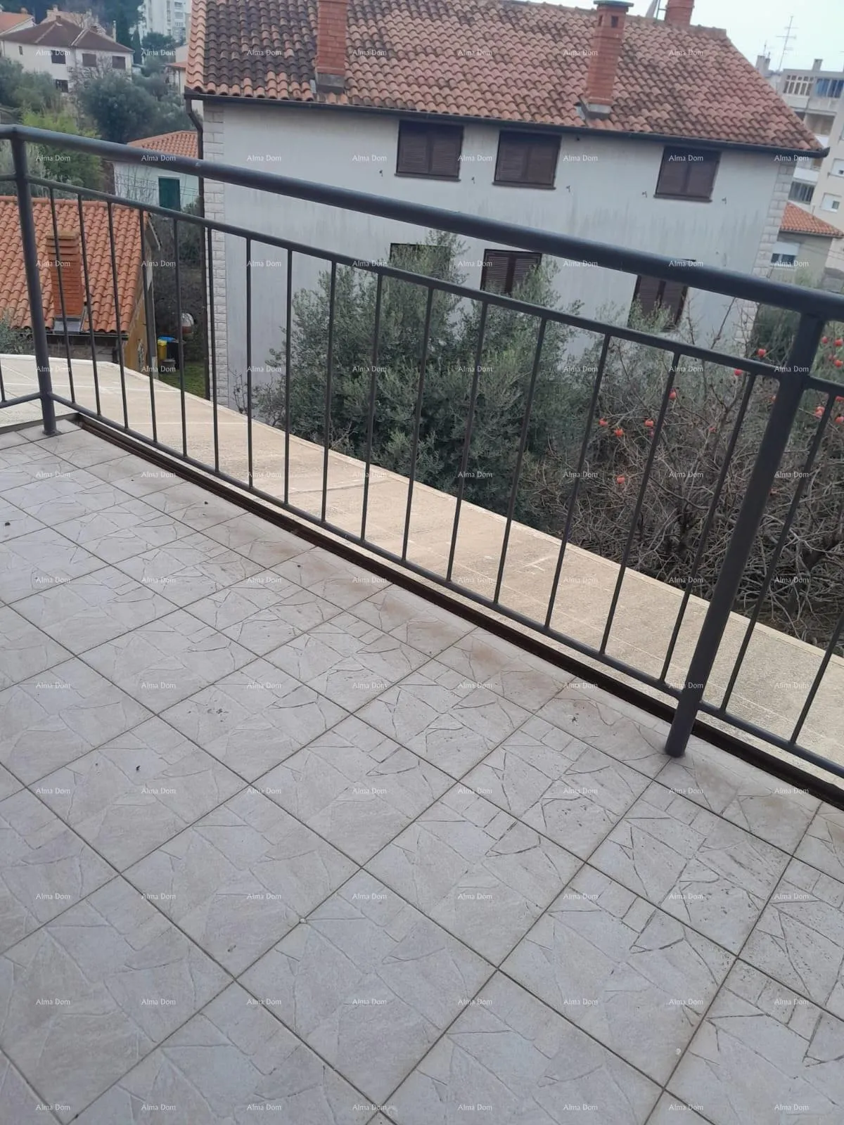 stan pula veruda. prodaje se stan u kući na 1. katu – atraktivna lokacija - slika 9