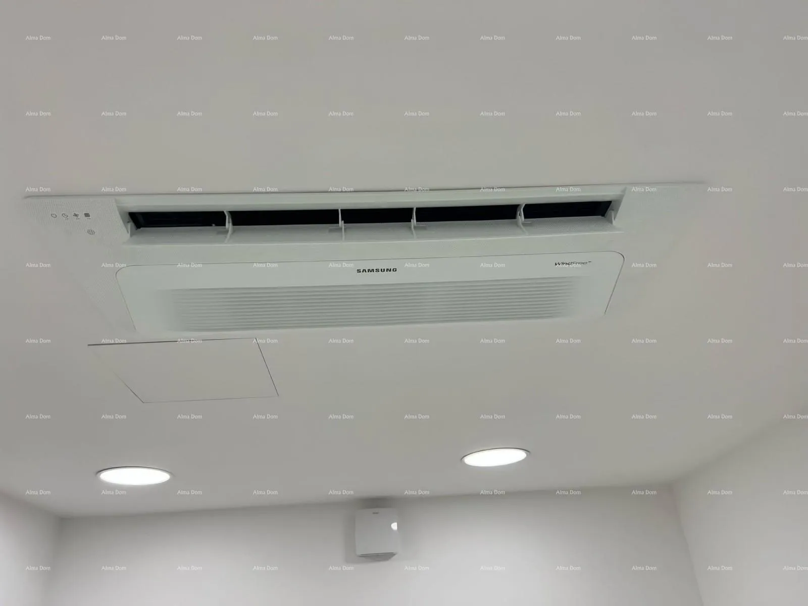 poslovni prostor prodajemo poslovni prostor u centru pule. pješačka zona. - slika 3