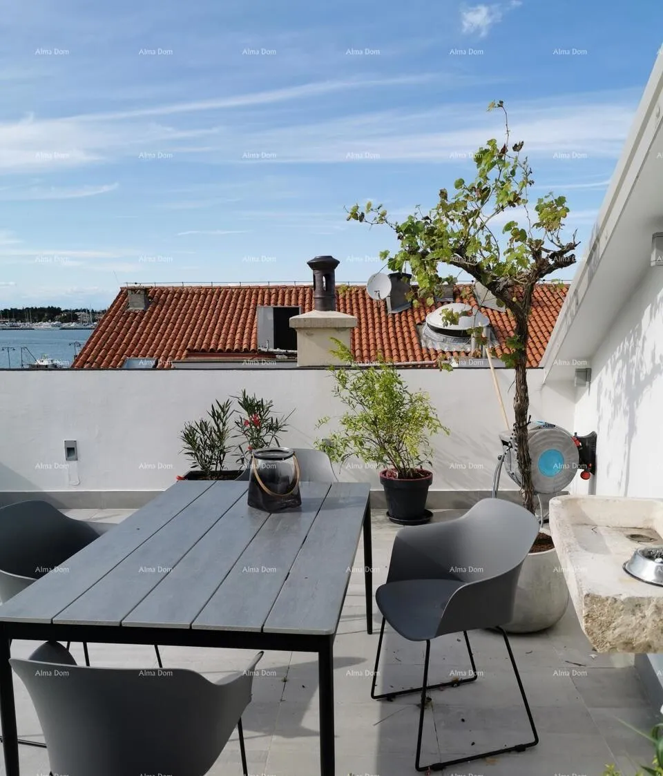 stan top lokacija! dvoetažni penthouse s parkirnim mjestom i pogledom na more, umag! - slika 18
