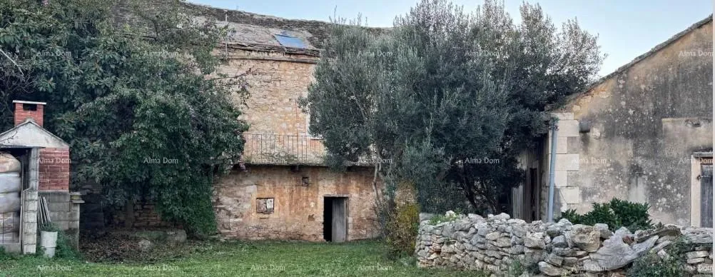 kuća kamena dalmatinska villa u staroj jezgri- idealna investicijska prilika- supetar! - slika 14