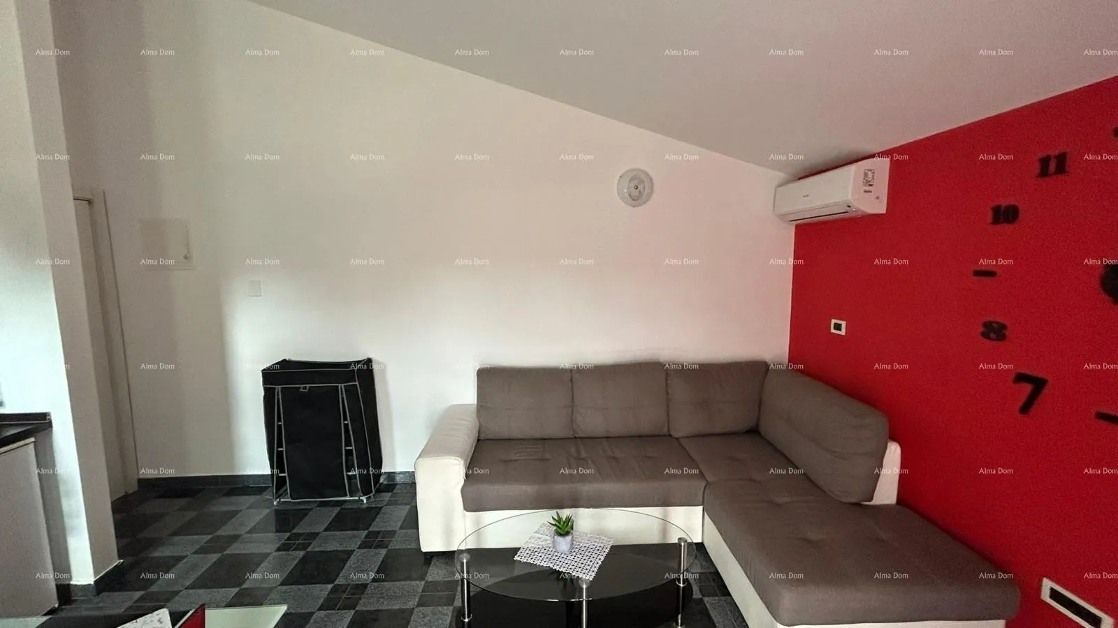 kuća prodajemo kuću sa više apartmana i bazenom. pula veli vrh. - slika 11