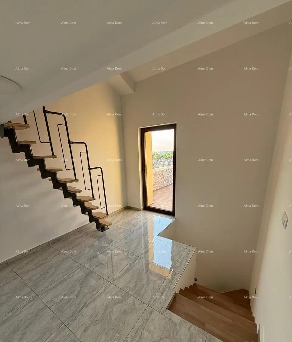 kuća poreč, renovirana kamena kuća s pogledom na more - slika 24