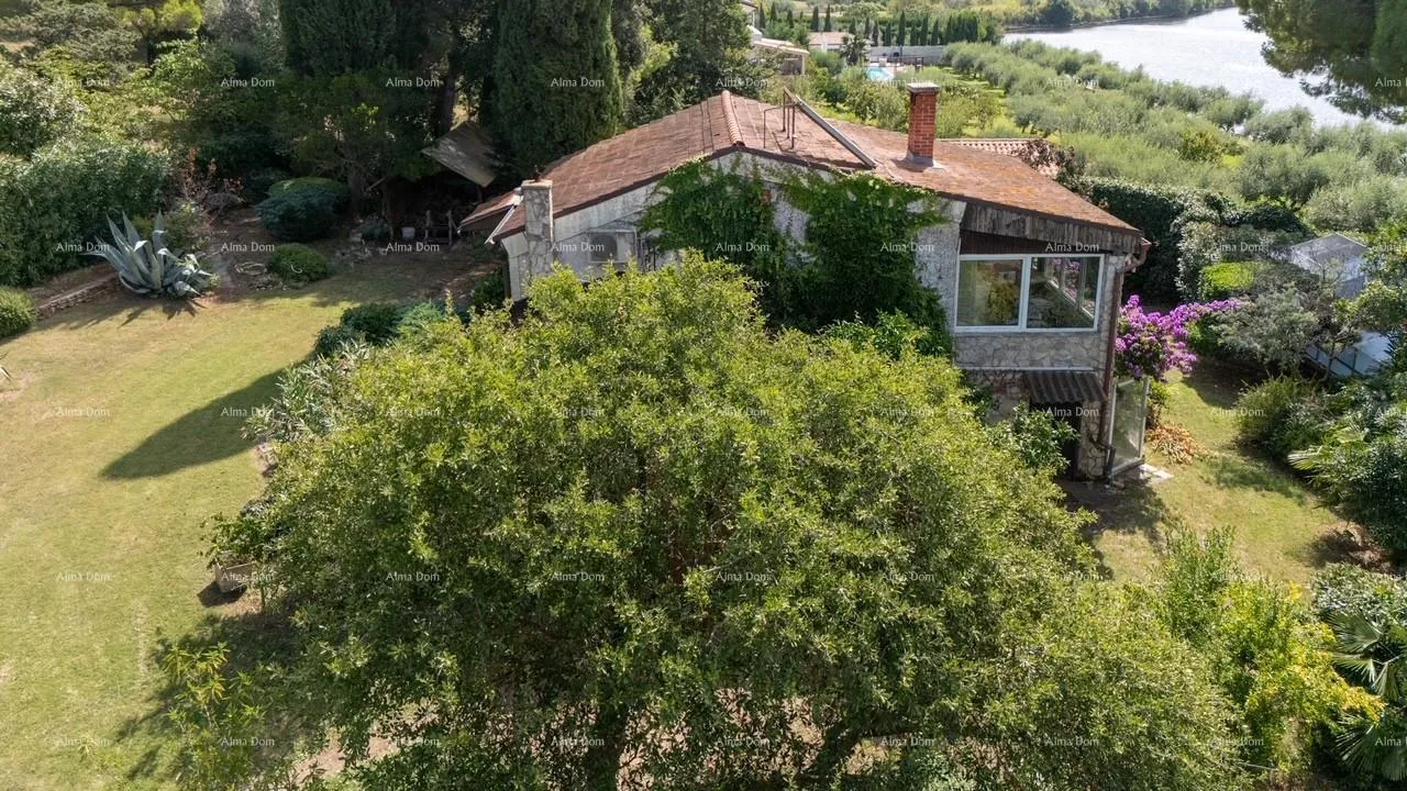 kuća vrhunska lokacija ! 1 red do mora ! - slika 2