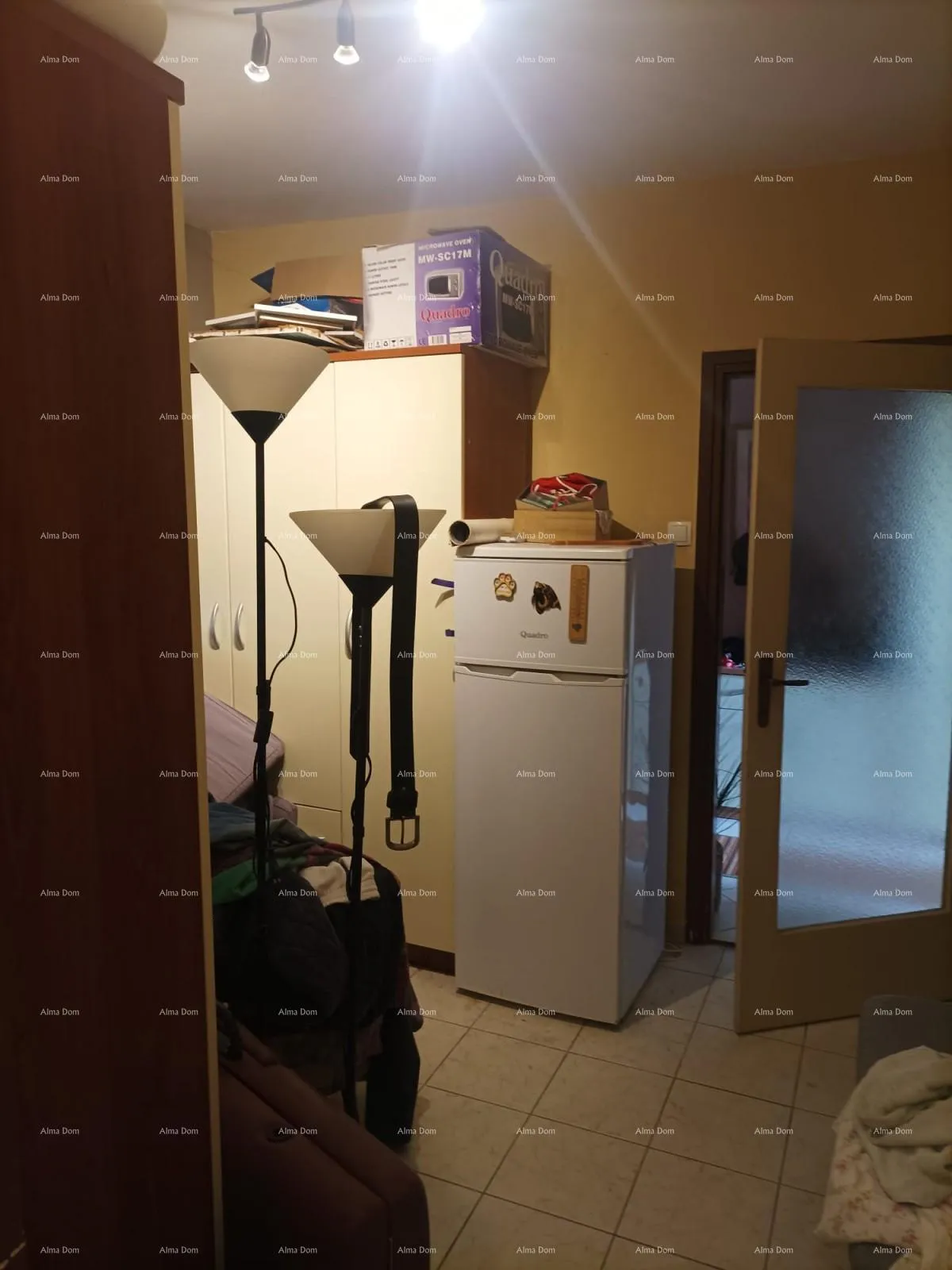 stan prodajemo stan u umagu blizu mora. - slika 13