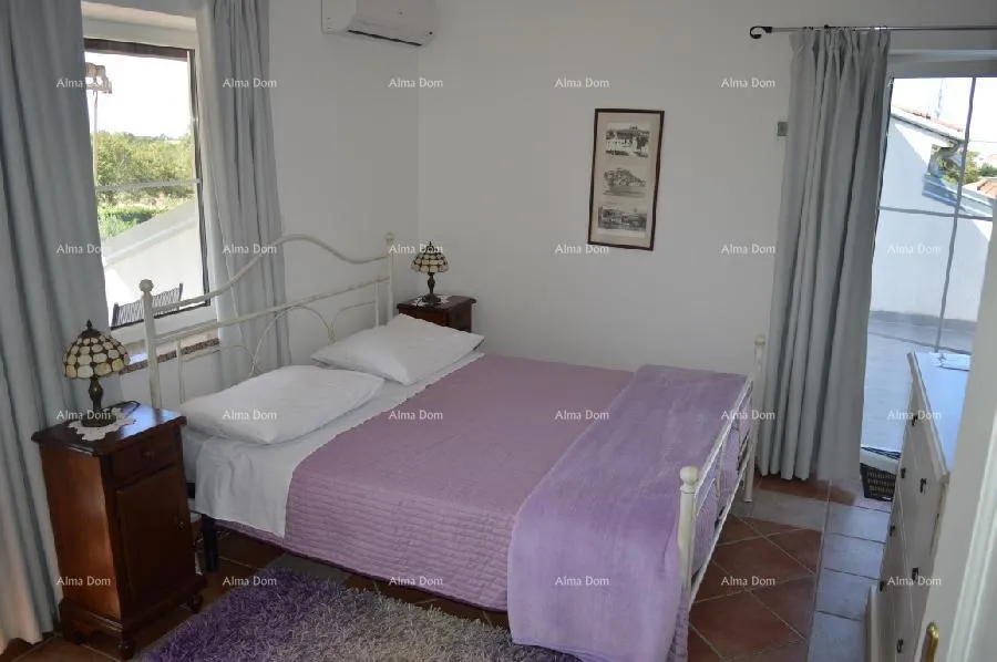 kuća prekrasna kuća sa bazenom! poreč - slika 22