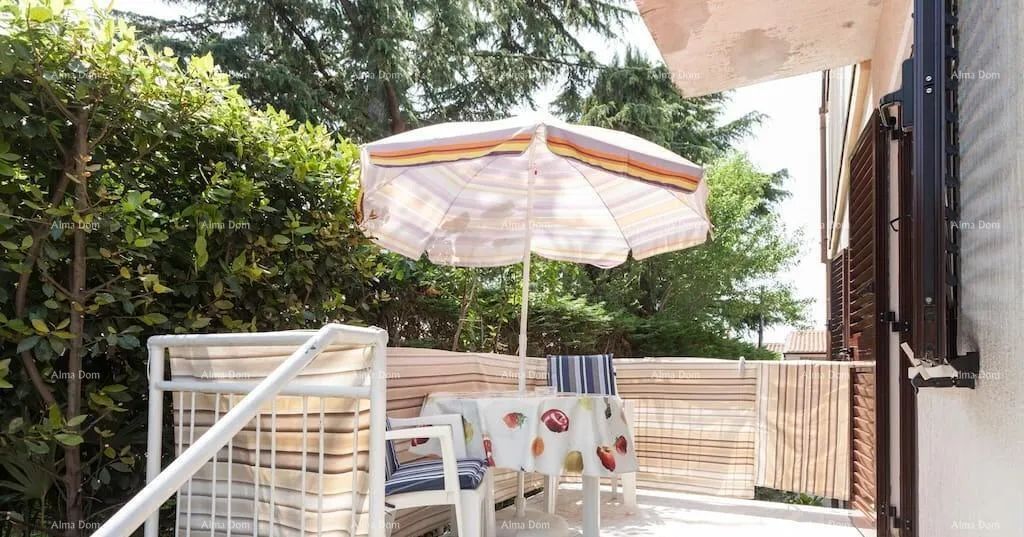 kuća prodaje se lijepa kuća, blizu mora u umagu - slika 10