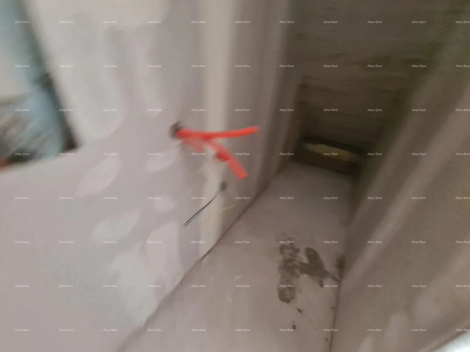 kuća prodaje se kuća s konobom u fazi renovacije, krnica! - slika 15