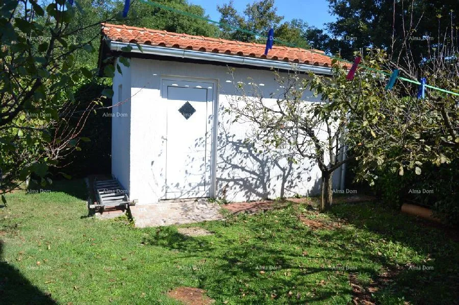 kuća prekrasna kuća sa bazenom! poreč - slika 35