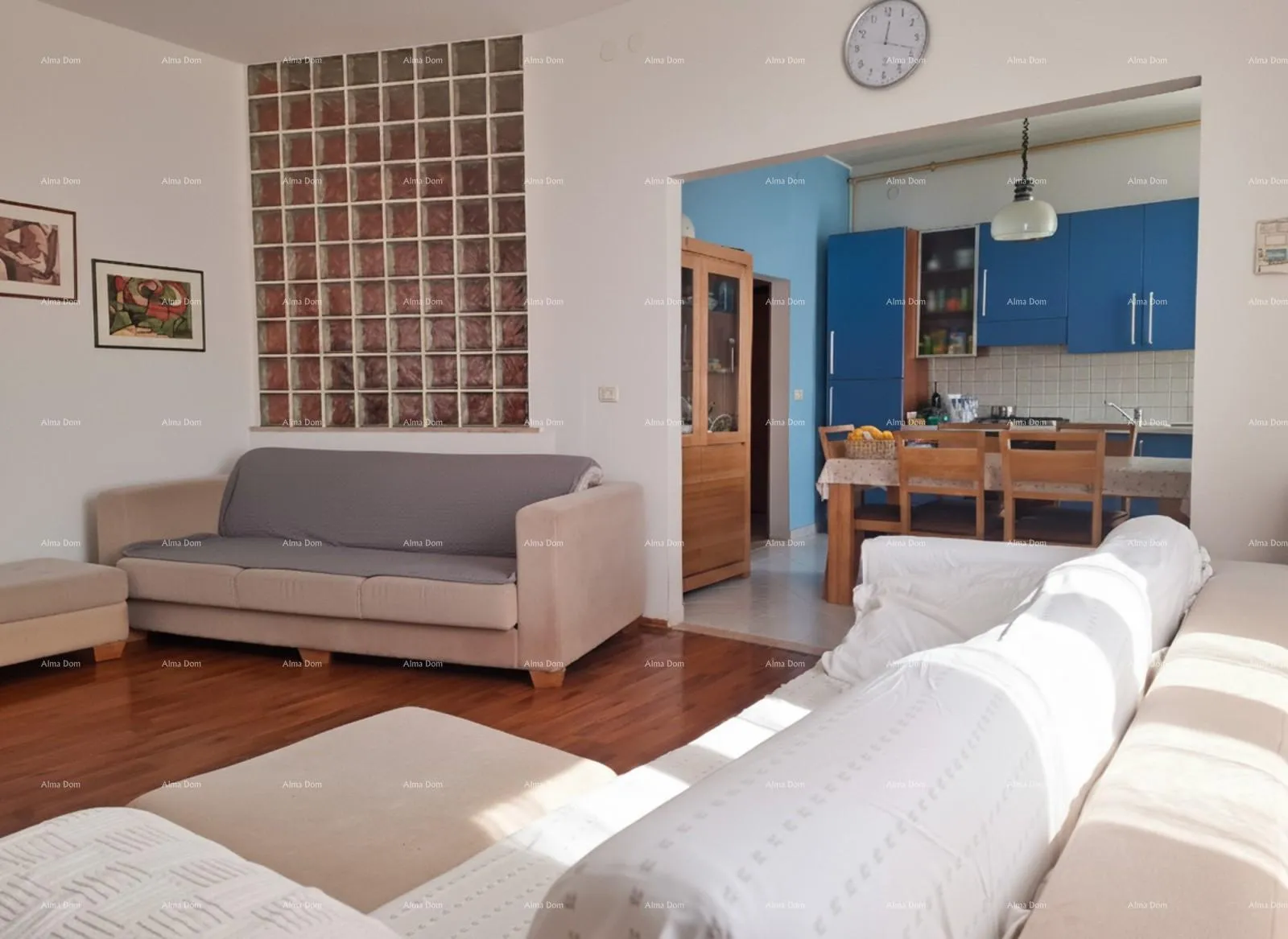 stan prostran trosobni stan površine 81 m², neposredna blizina suda, pula veruda - slika 17