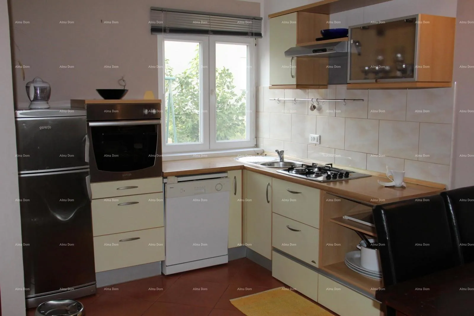 stan rovinj – prizemni stan s vrtom, 60 m² - slika 4