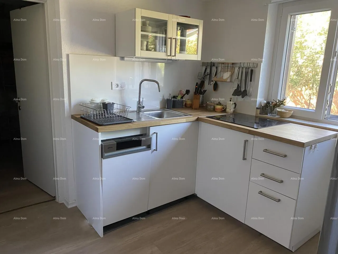kuća umag, crveni vrh, kuća s tri odvojena apartmana - slika 10